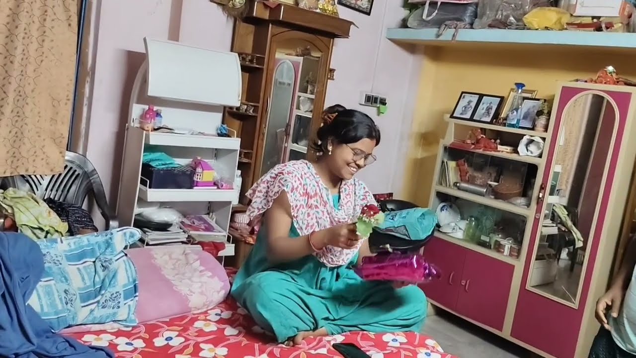 Valentine's day তে বউ কে সারপ্রাইজ দিলাম #youtub #vlogvideo #love #valentinesday #surprisegift as