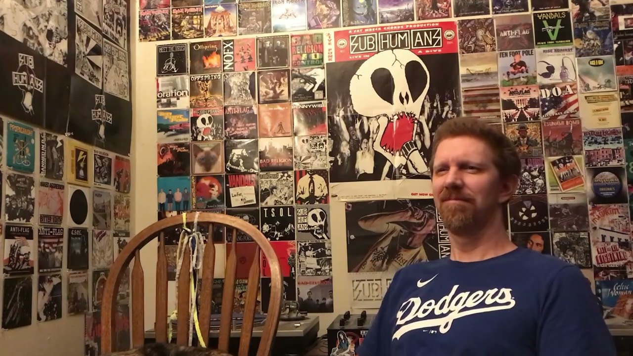 Shnootz - Reaction Video (Bruce Springsteen - Badlands)