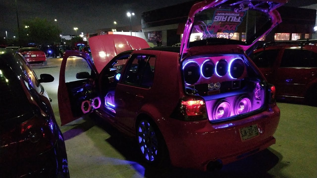 ¡Car Show Nocturno en Monterrey!