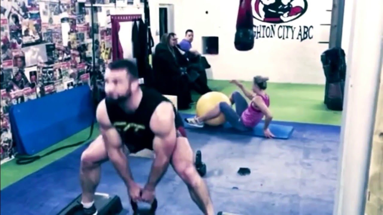 Oli Thompson- MMA Strength & Conditioning 2016