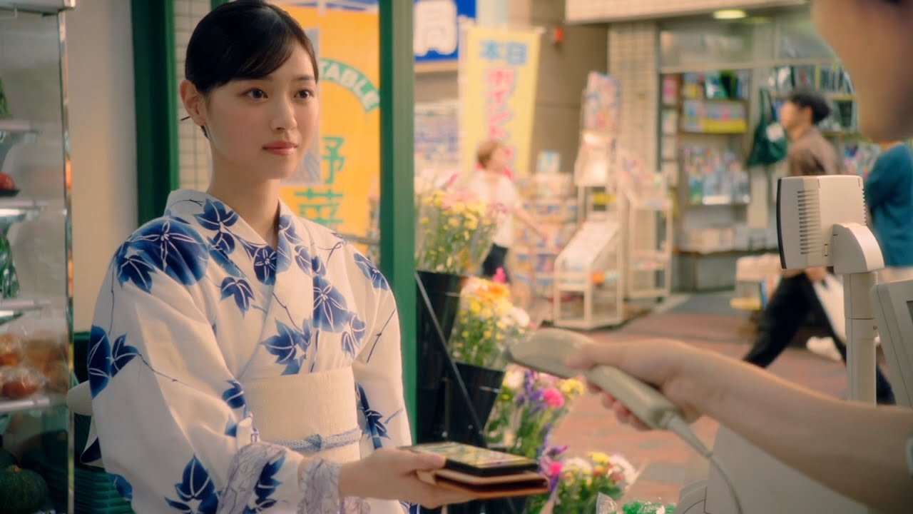 西野七瀬、色気全開の浴衣姿で神木隆之介を魅了！？　au『意識高すぎ！高杉くん』新CM「大抽選会」篇