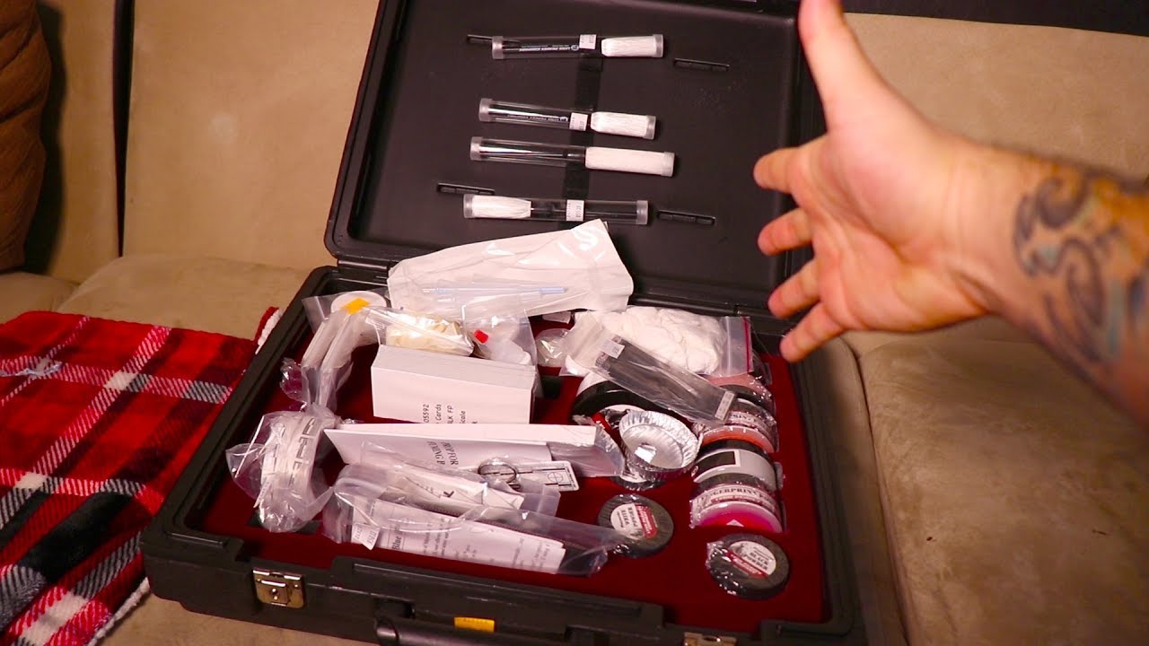 What's Inside A Detective's Crime Scene Kit?