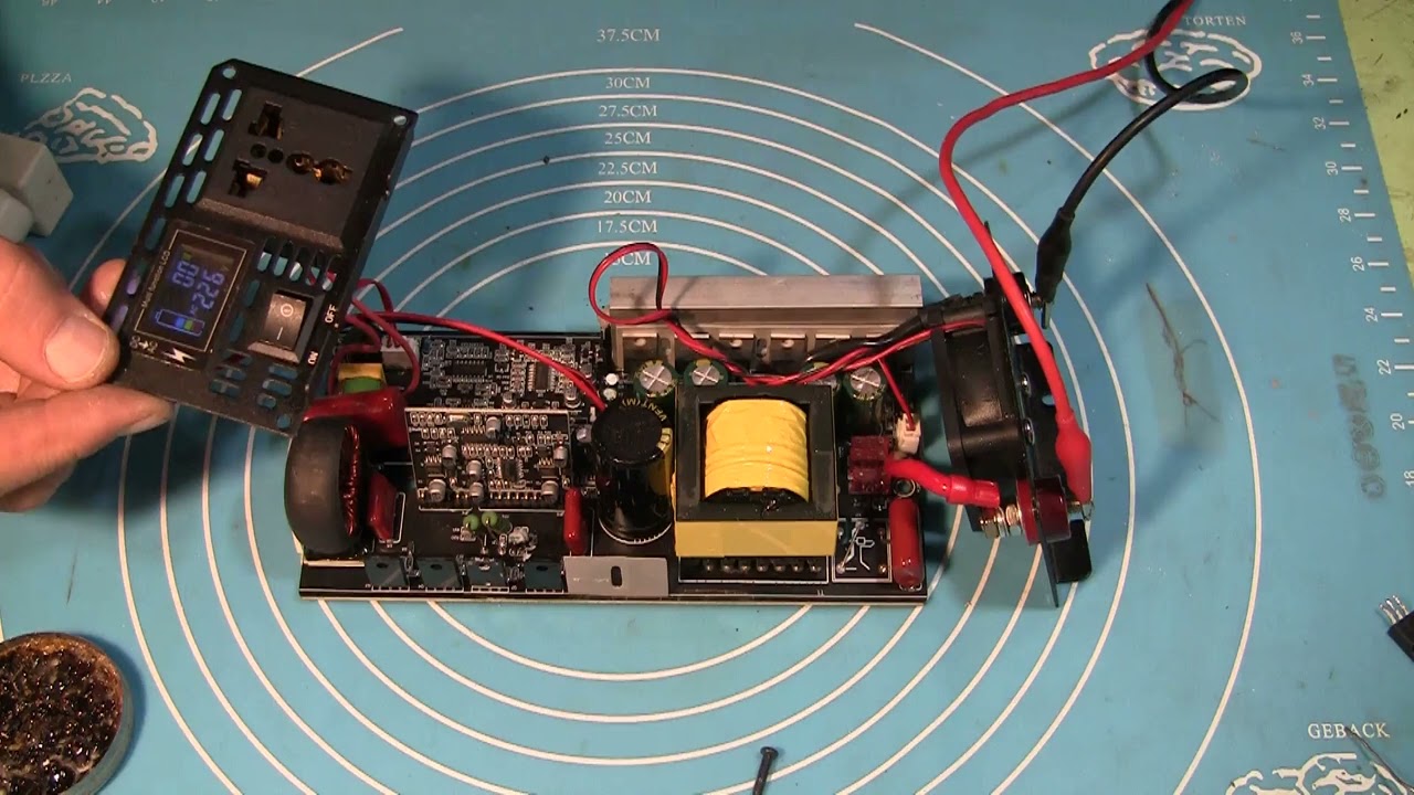 Інвертор 12/220 після зустрічного струму. Ремонт.