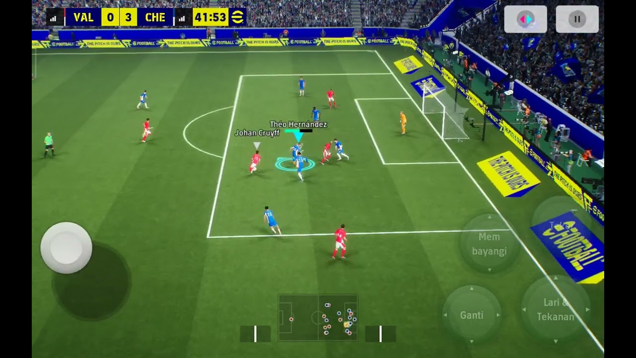 Main efootball lagi nih