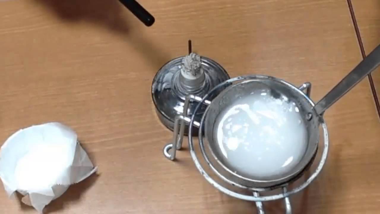 温度計を使わない　カルメ焼きのつくり方
