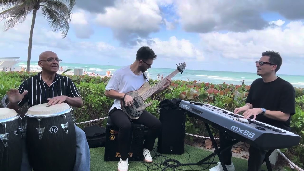 Calixto Oviedo & Afro Cuban Jazz trio