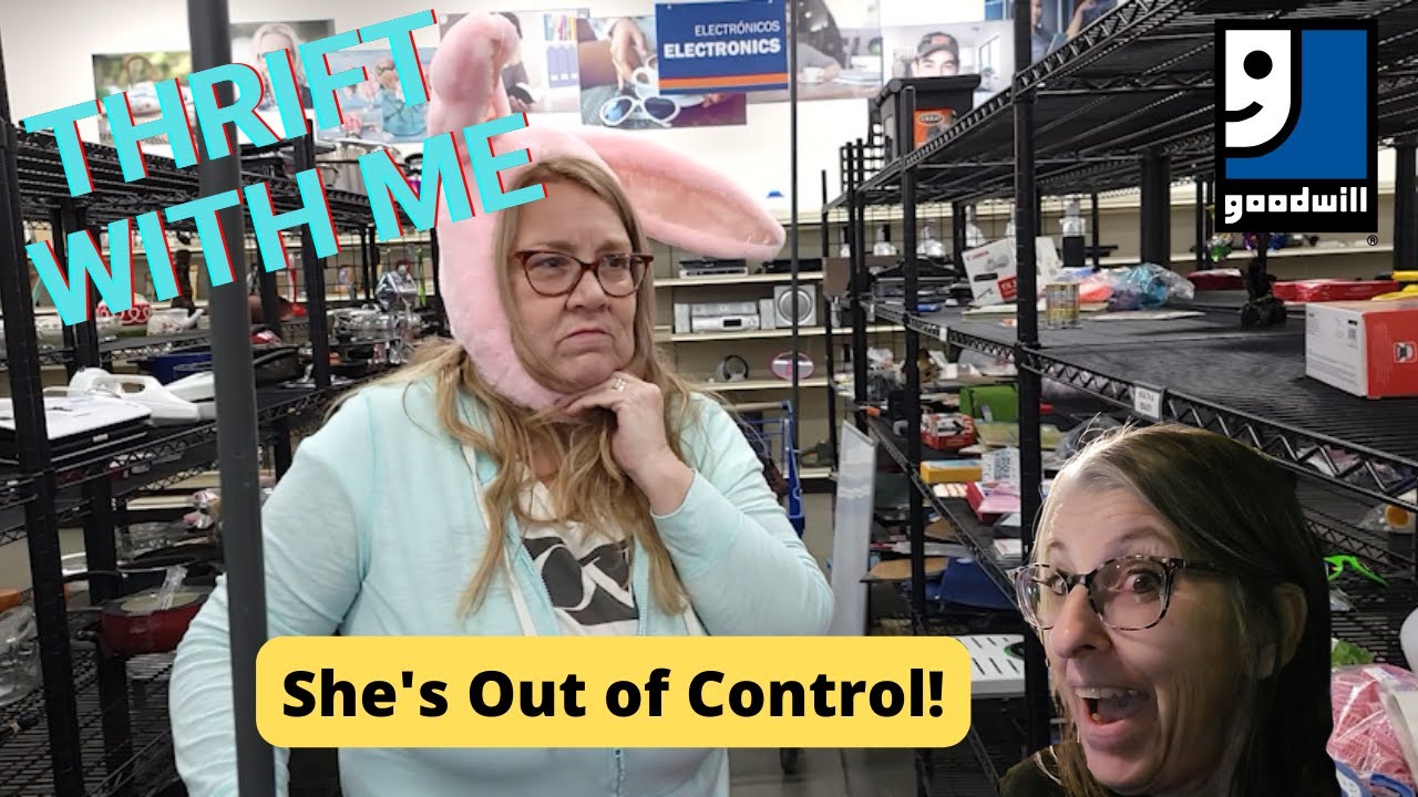 I Couldn't Control Her - Goodwill Thrifting in Las Vegas - Thrift With Me