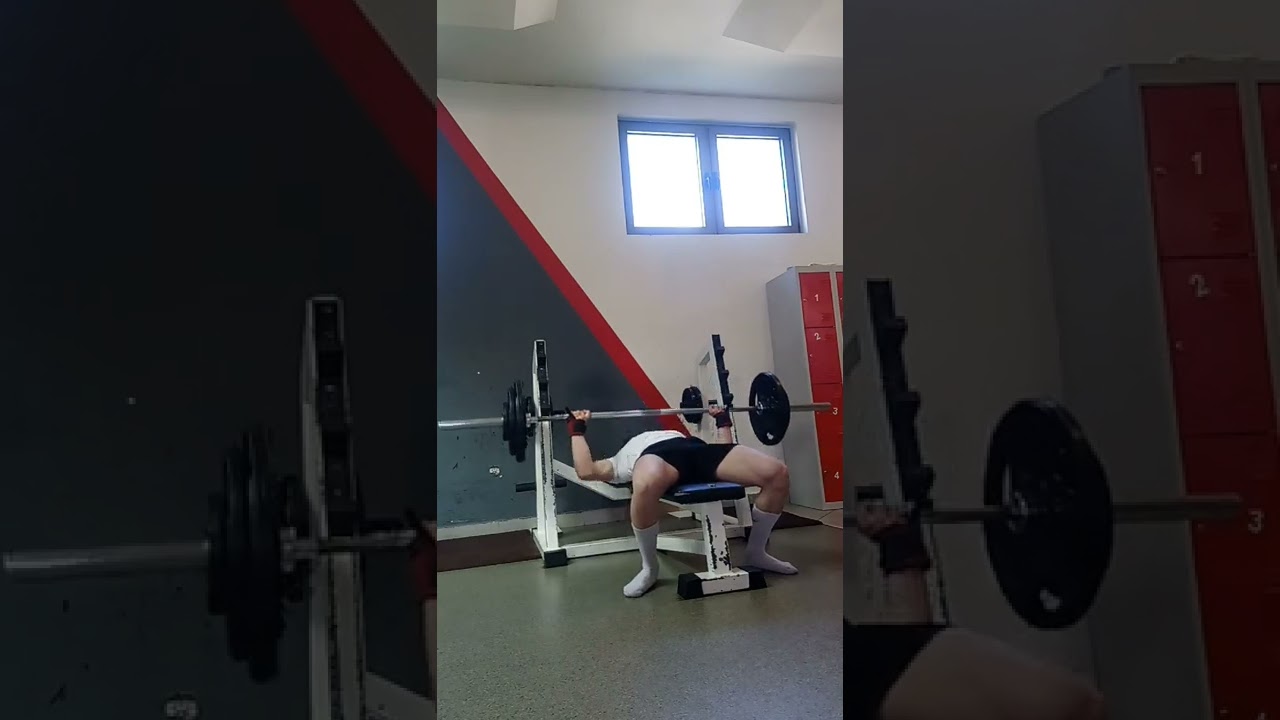 Mihajlo Mandusic zadatak za uudu2022