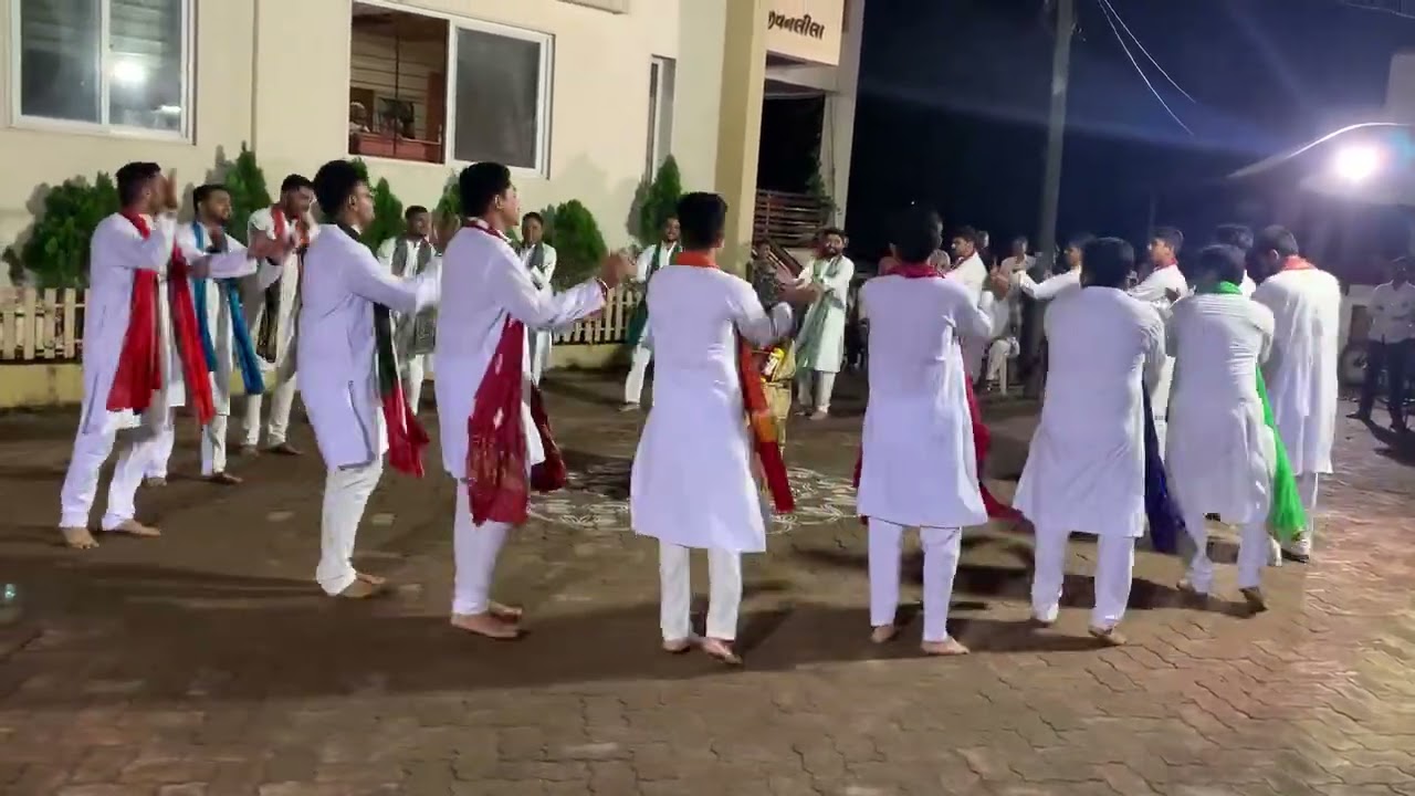 સીતાજીને શોધવા ચાલ્યા હનુમાનજી |શેરીગરબો |પ્રાચીન ગરબા #garbanavratri #prachingarba #garba  #indian 