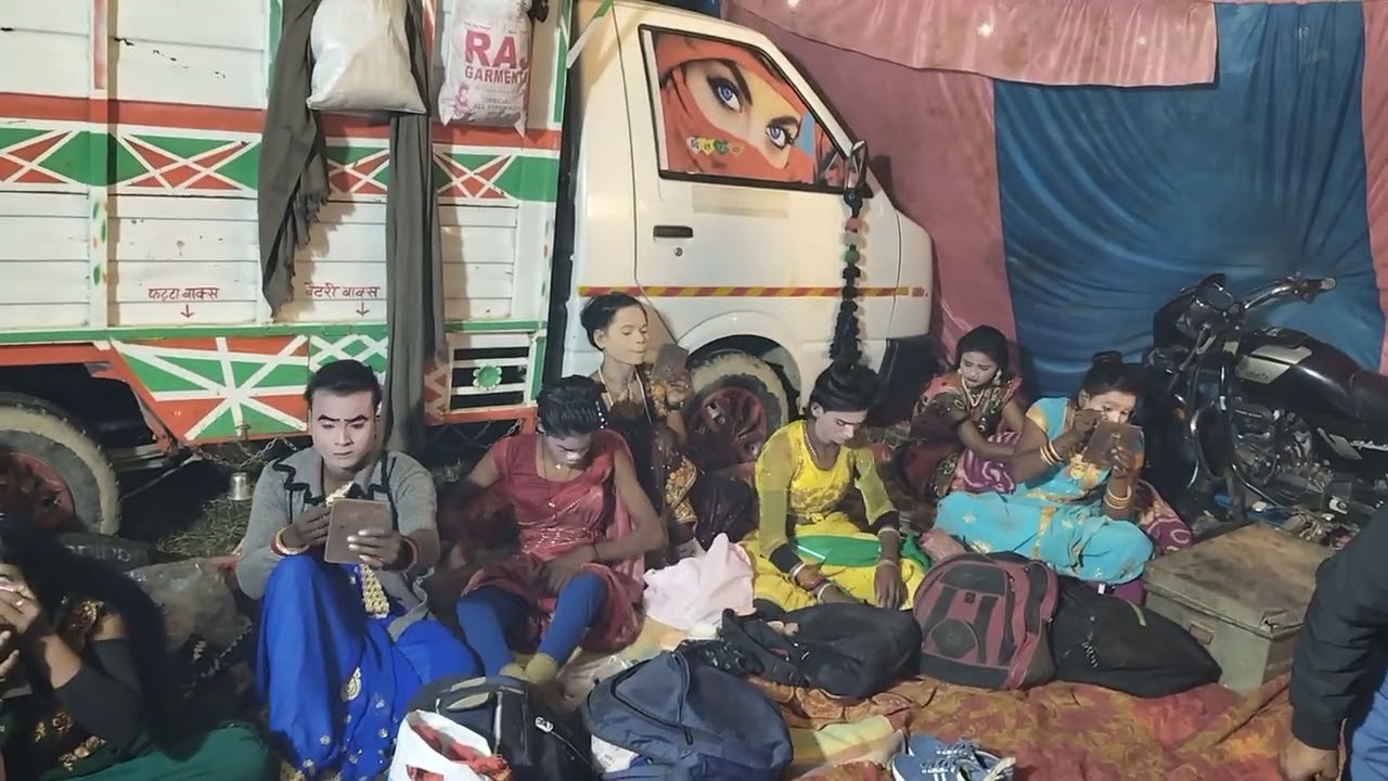 दिनेश डान्सर की मशहूर नौटंकी मैकअप बीडीओ #