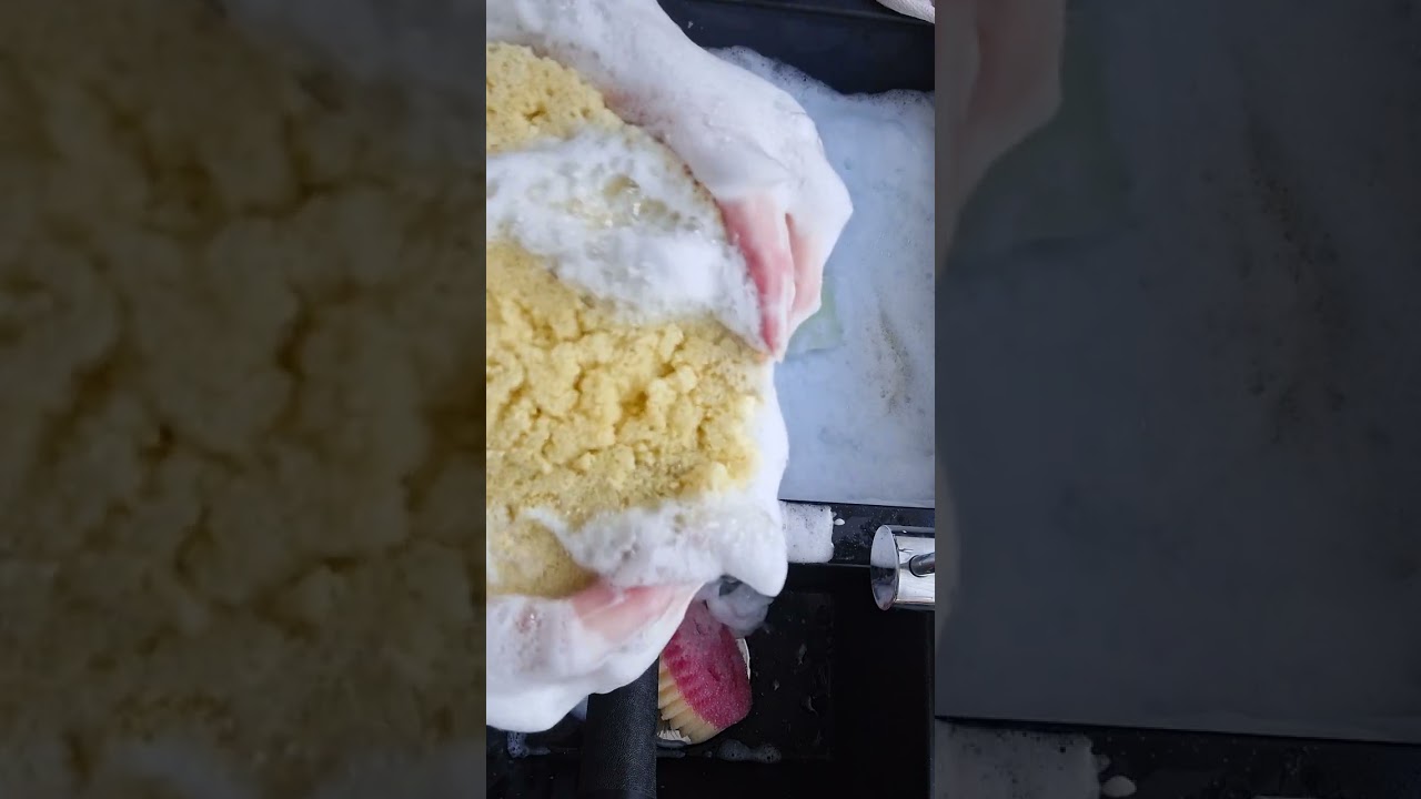 Part 3 #asmr #satisfying #foam #sound #suds #soap #crunchy #sponge #white #cloudy 