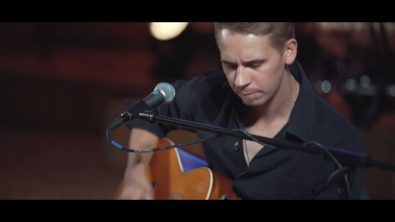 Adela Konop - Ono