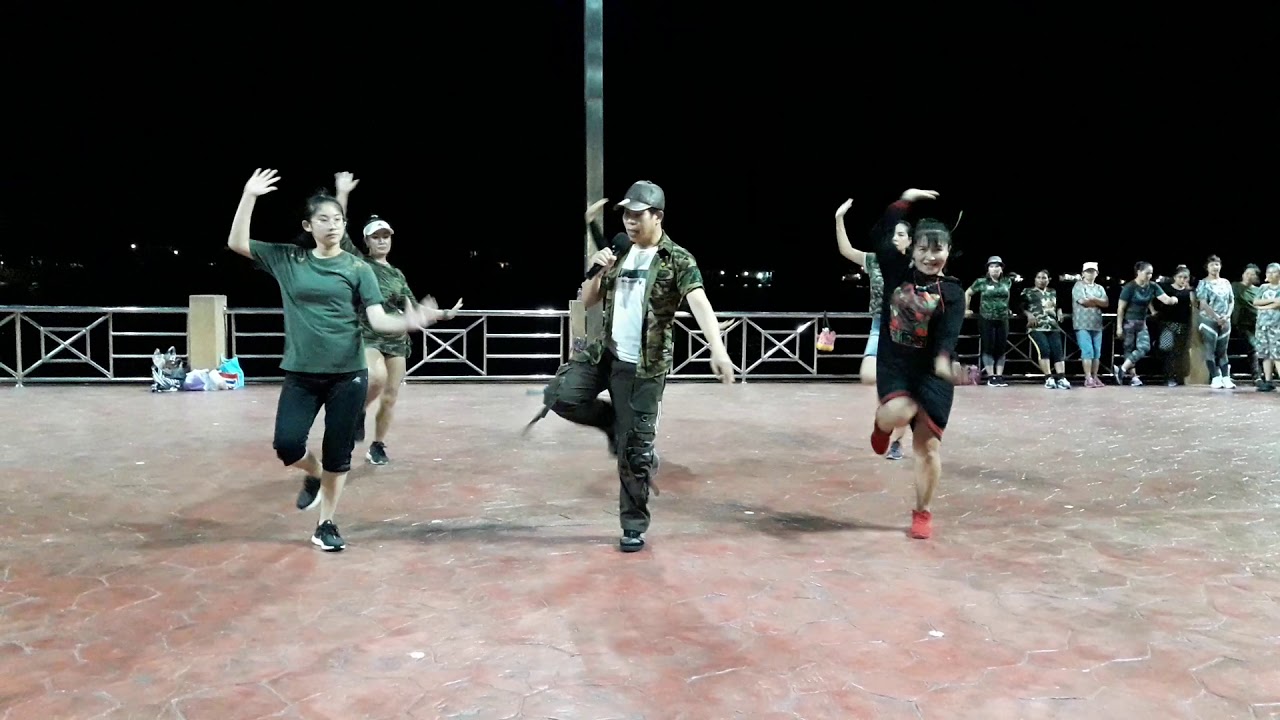 สอนเต้นไลน์แดนซ์เพลงมาม่วนนำกันเด้อ