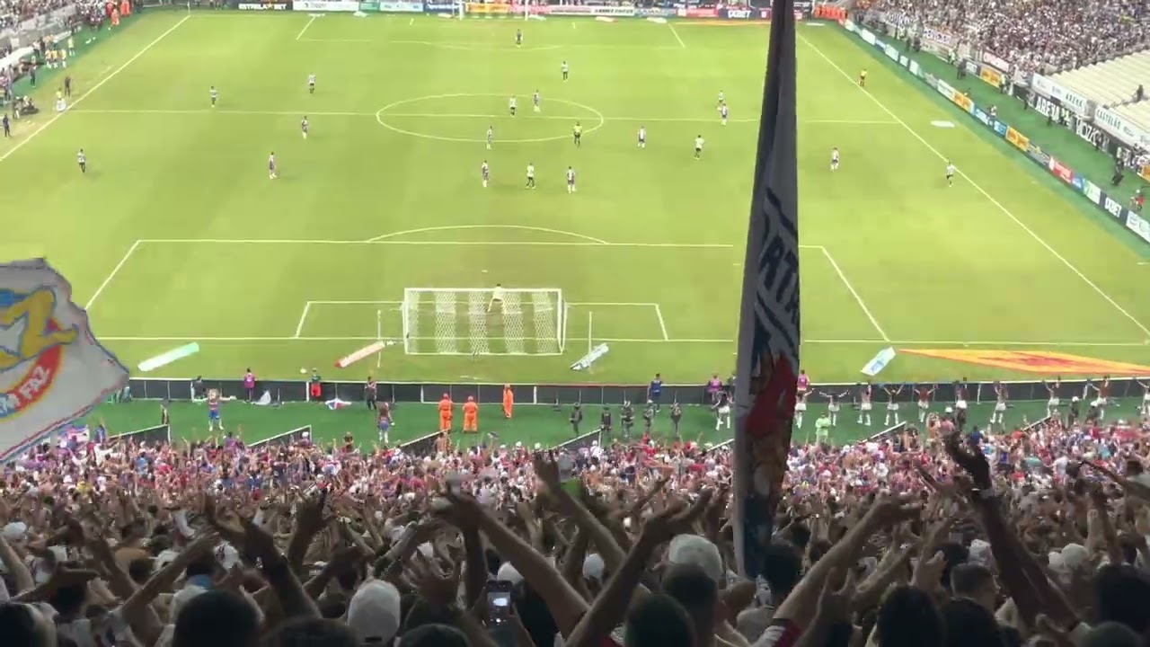 LOUCURA DA TORCIDA DO FORTALEZA COM GOLAÇO DO CALEBE - TORCIDA DO FORTALEZA VAI A LOUCURA COM GOL