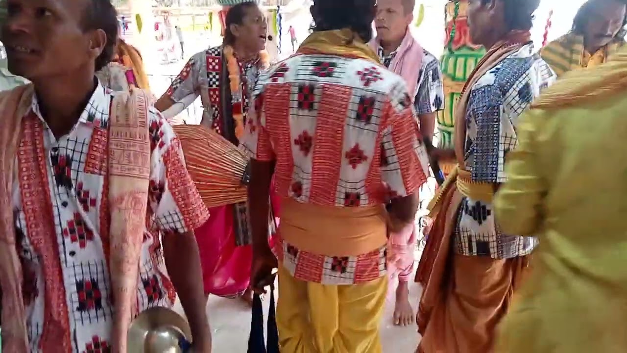 ଟିଟିସିଲେଟ(ନରିଆ ପଡ଼ା)କୀର୍ତ୍ତନ ମଣ୍ଡଳୀ, ଗୁରୁ ଶ୍ରୀ ବିଶ୍ୱମ୍ବର ଦାଶ