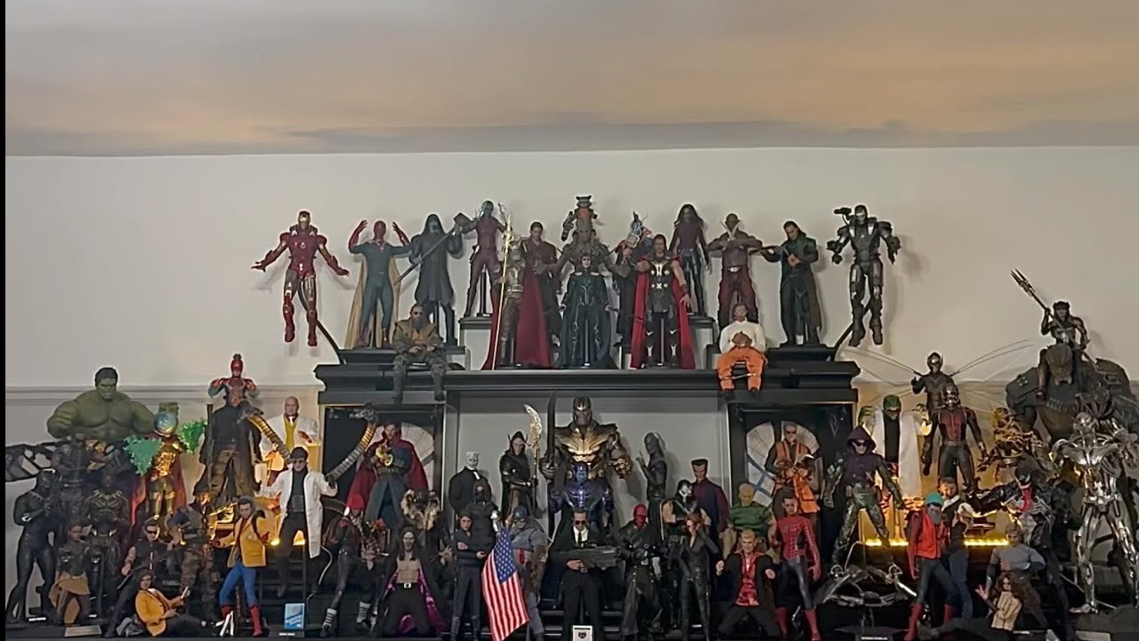 1/6 Scale Hot Toys Marvel Collection