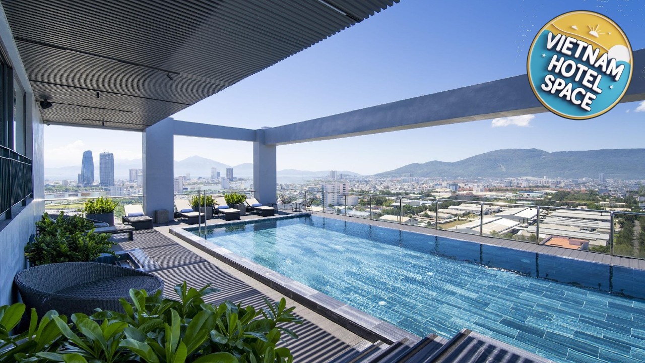 Luxtery Hotel | Da Nang, Vietnam | Hotel Review 🌟