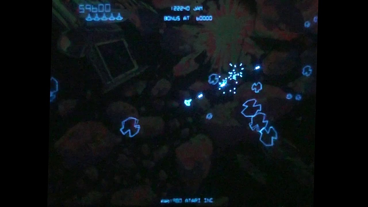 Asteroids Deluxe - Just a gameplay