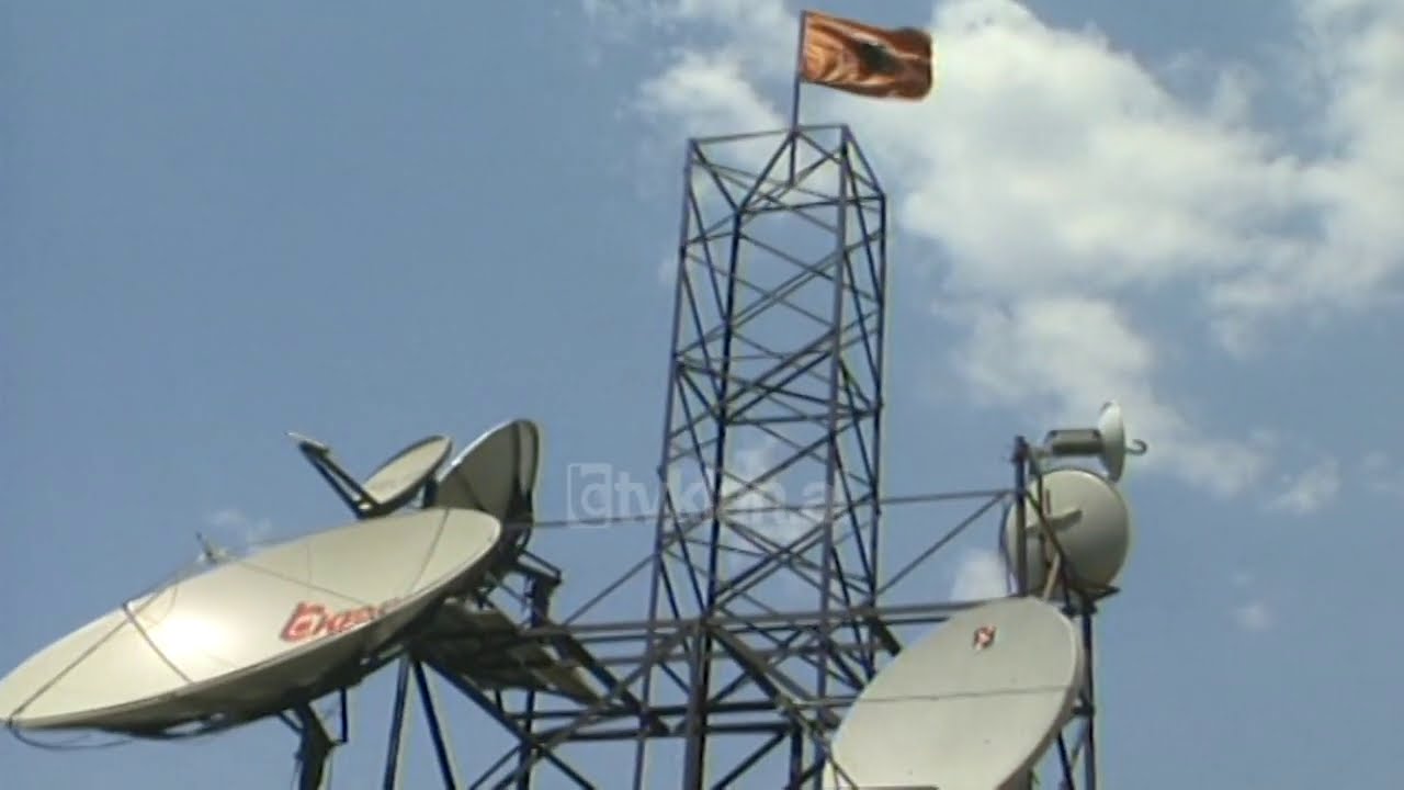 Televizioni Klan feston 3 vjetorin - (1 Gusht 2001)