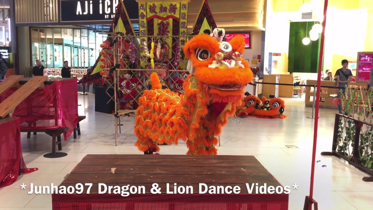 联成龙狮团 Lian Seng Lion Dance Traditional Performance at JCube 31 Jan 2020