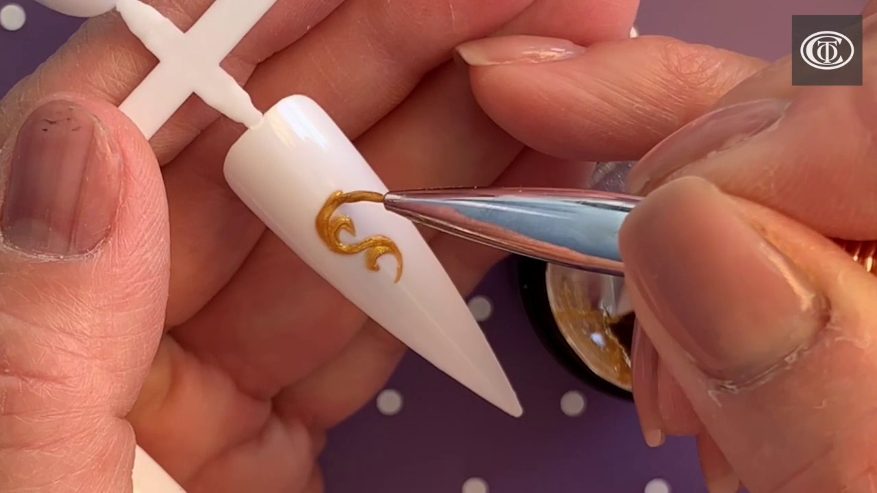 Elegant Gold Nail Art - Xpress Detail Gel