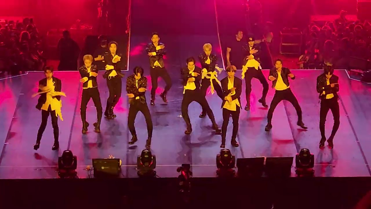 THE BOYZ 'ZENERATION' in Manila 230715 | Russian Roulette, Insanity