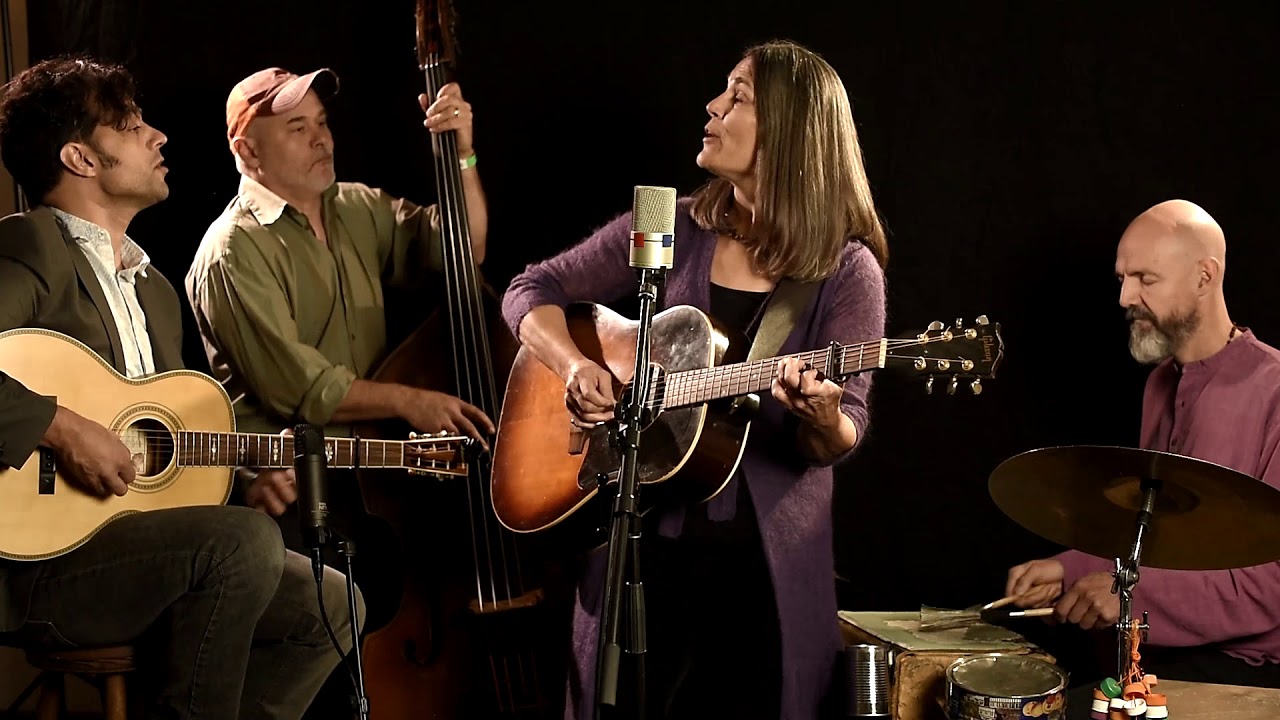Rani Arbo & daisy mayhem &mdash; Tiger