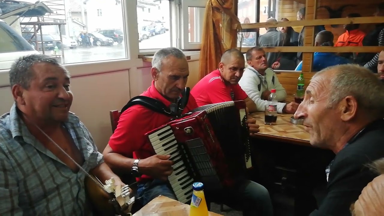 Братовчеди Рохлеви и Климент Мандраджиев - Грашево