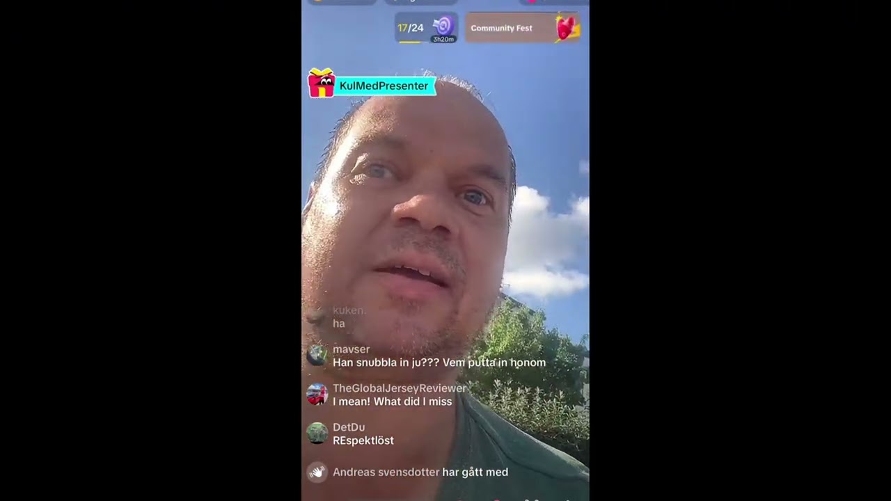 GladaMarko får simma efter följare knuffat i honom i vattnet under live på TikTok