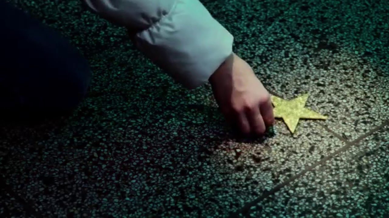 erdmöbel: goldener stern