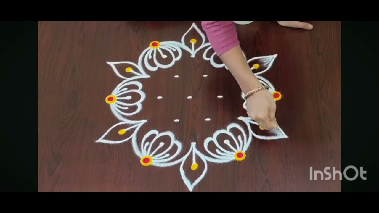 Easy modern rangoli #trending #rangoli #latest #2025 #trendingshorts 