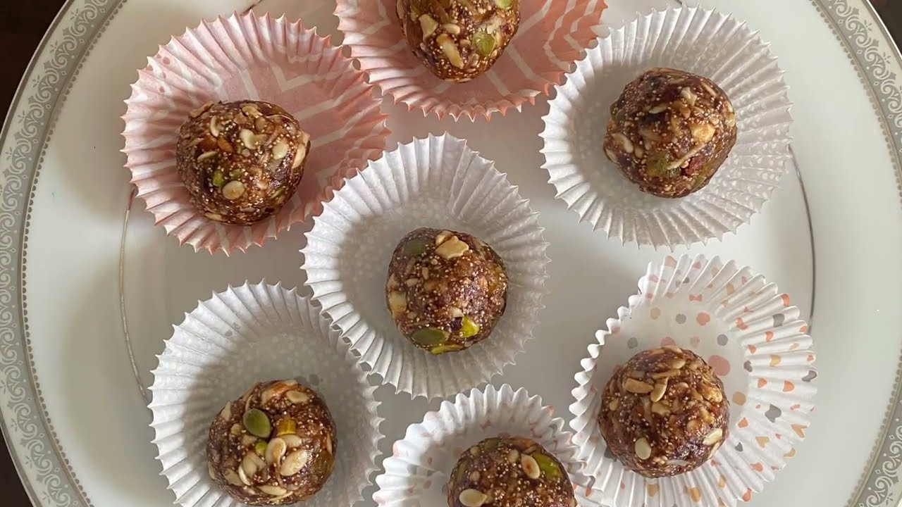 Dates Laddu