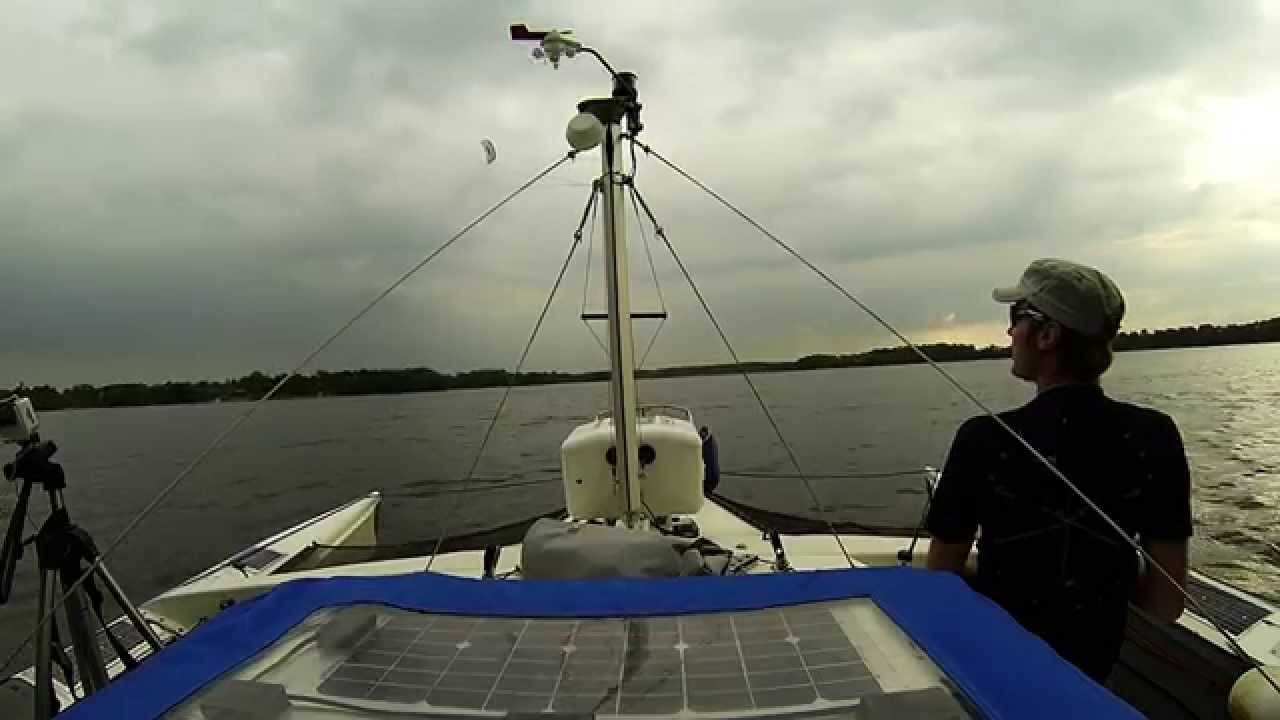 Kite powered trimaran using WingCommander RC Kite System