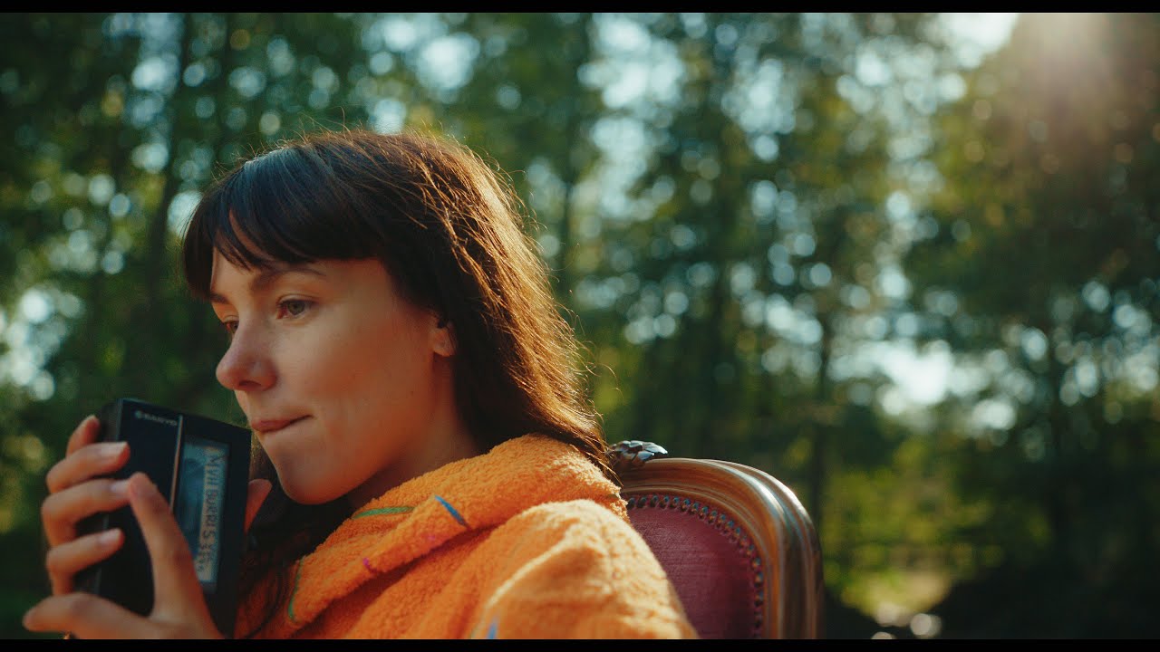 Sincerely (2025) - Swedish kitchen sink sci-fi short film