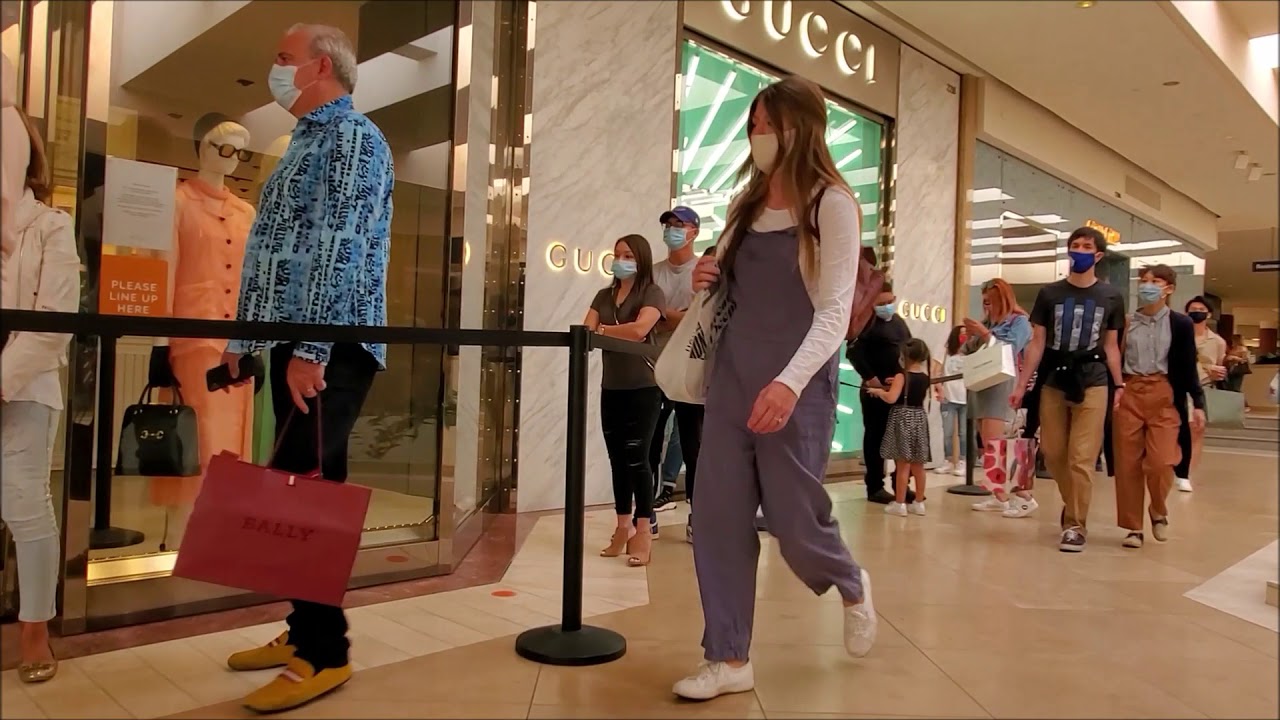 Khu shopping Mall lớn nhất tại Quận Cam mở cửa trở lại  **NEW**