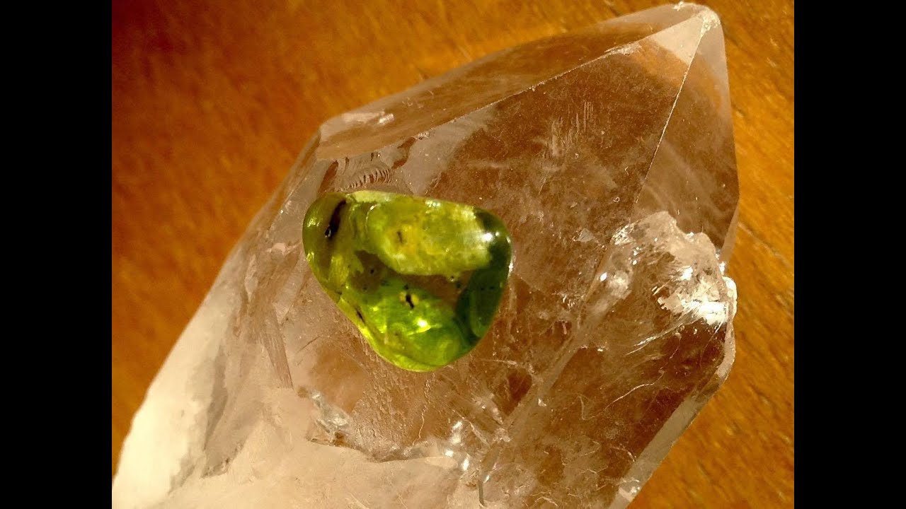 Propriedades do PERIDOTO! A pedra dos piratas! (Olivina)