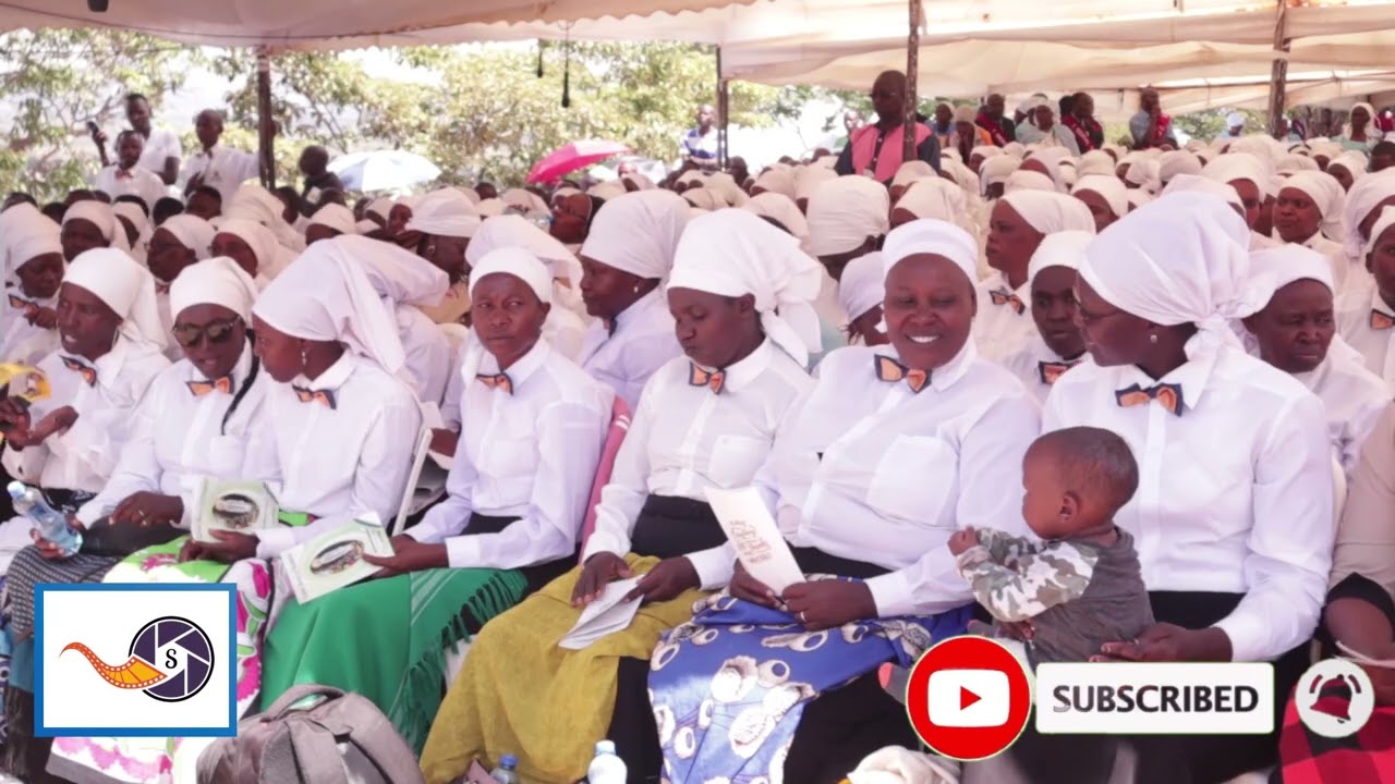 TEMBEA NAMI BWANA YESU USINIACHE GIZANI LIVE PERFORMANCE