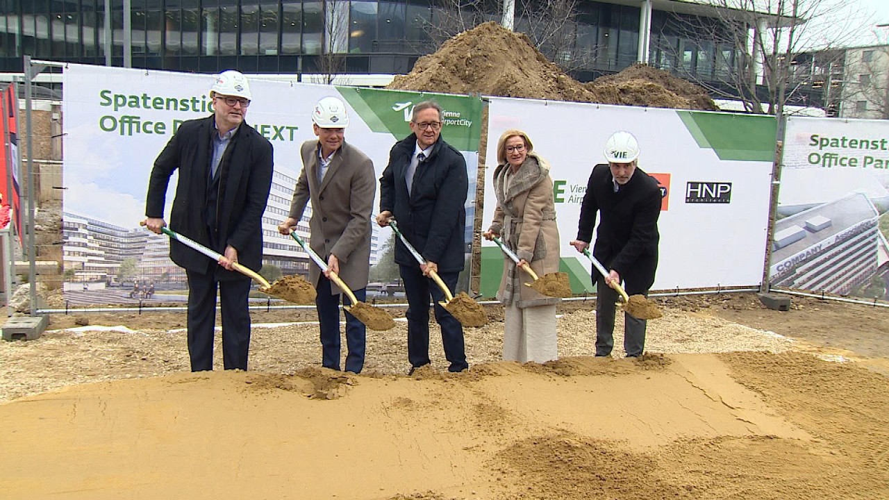 Spatenstich für Office Park 4 NEXT am Flughafen Wien-Schwechat