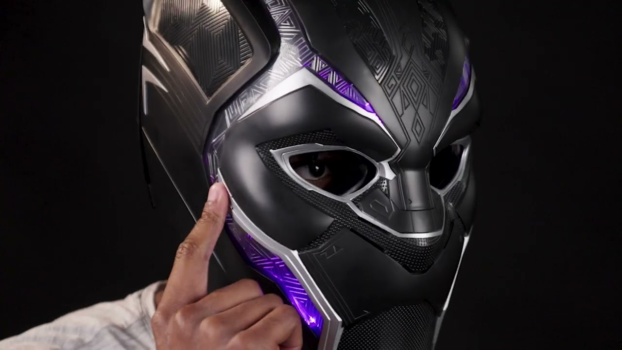Marvel Legends Gear Black Panther Electronic Helmet
