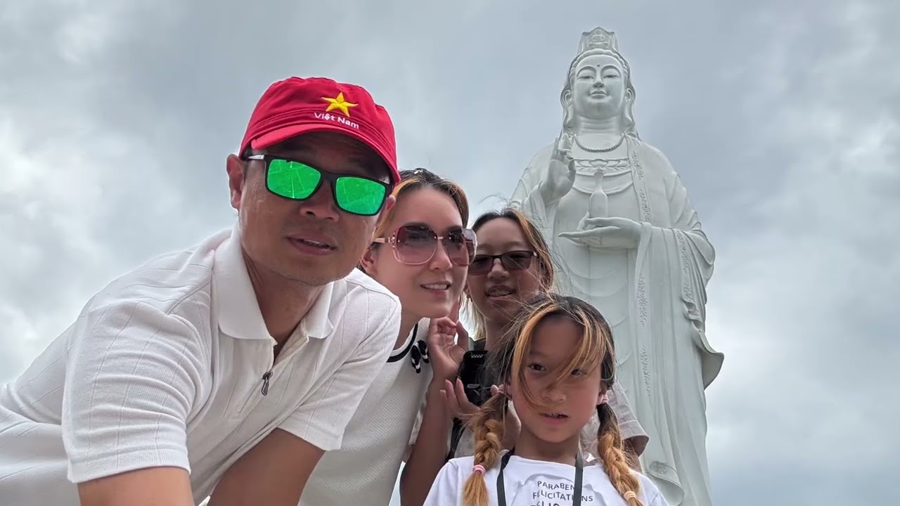 The Lady Buddha, Vietnam