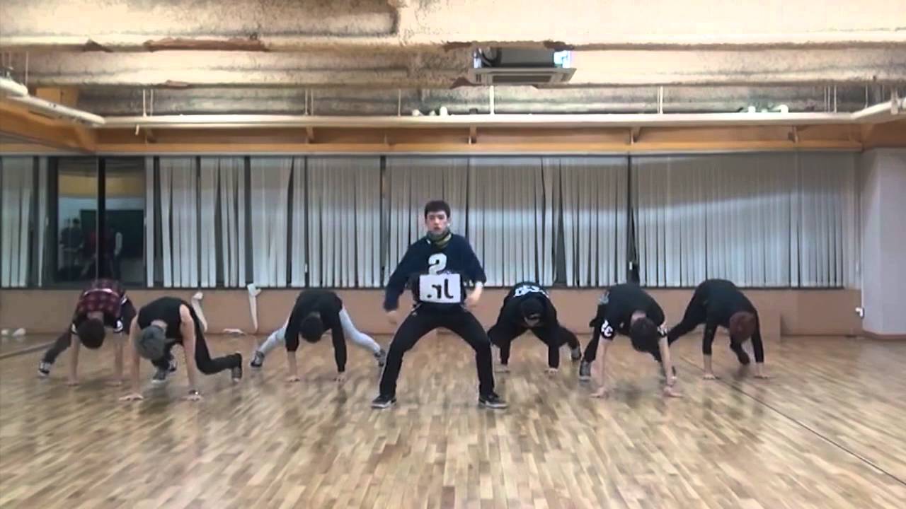 GOT7 RANDOM DANCE CHALLENGE