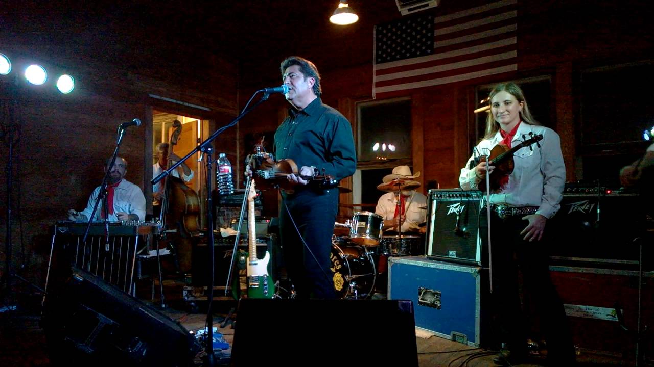 2016-07-02 Bobby Flores - Faded Love