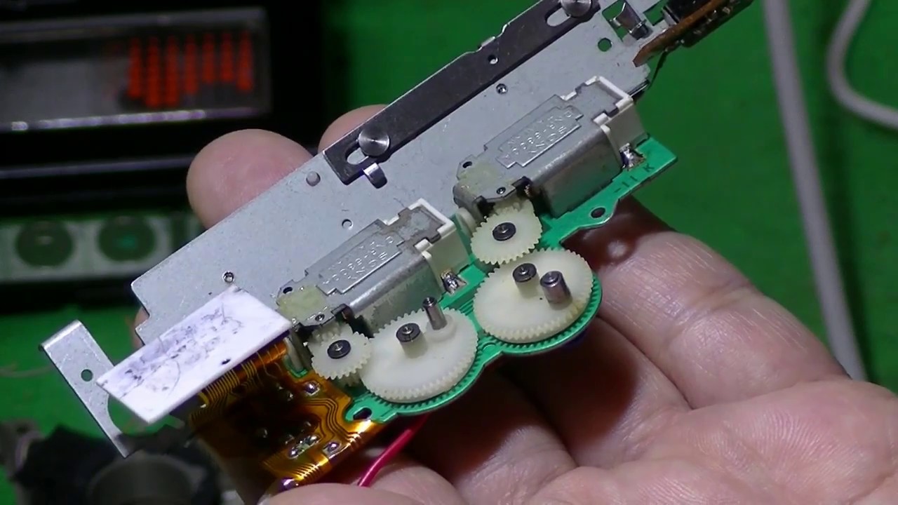 SONY フェザータッチカセットレコーダー　TCM-7の制御モーターの動き