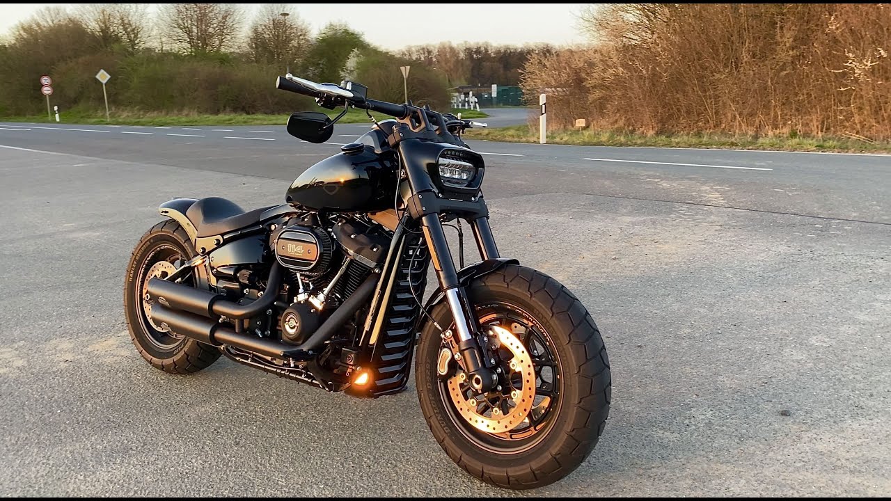 Harley-Davidson Fat Bob 114 2020 Custom Bike, Ride with Dr. Jekill and Mr. Hyde exhaust (4K)