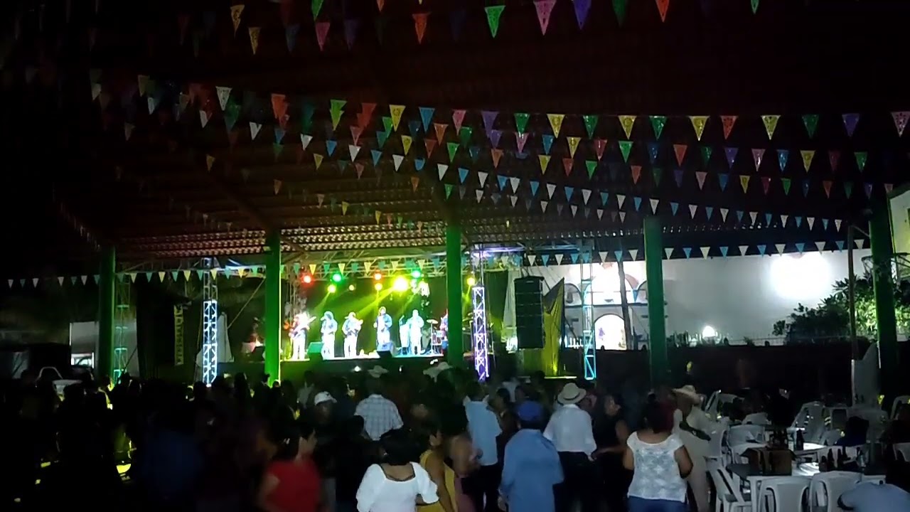 Acapulco Tropical en San Mateo Yetla Oaxaca