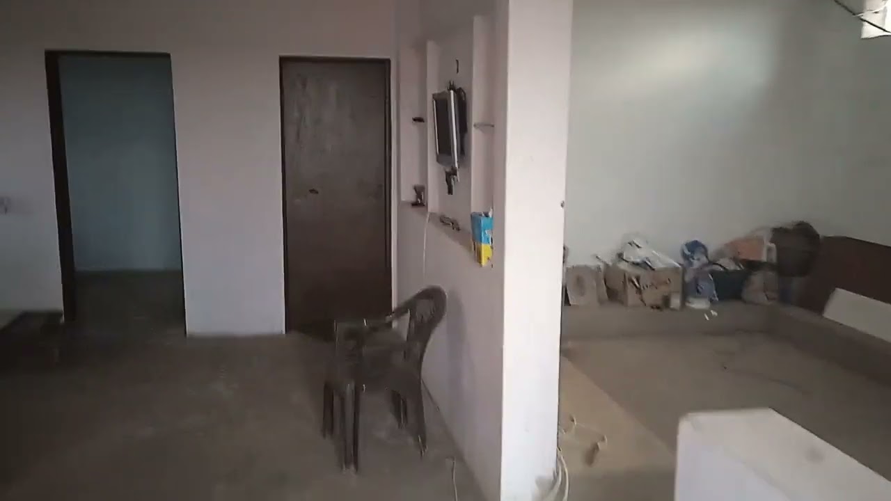 فيرمة صغيرة فيها 2300 متر أوراق ملكية جديدة ثمن.  40 مليون   0706639510