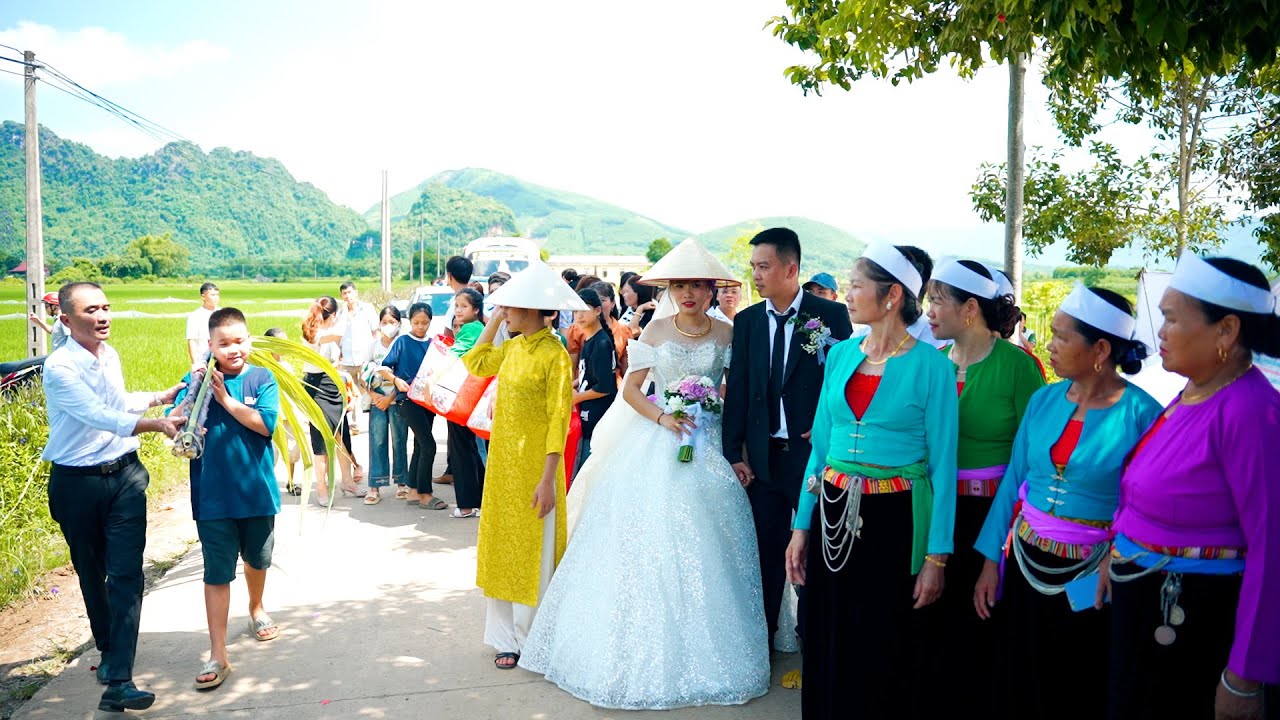 Đám cưới dân tộc Mường Hoà Bình: Phúc Anh - Mộc Hoa