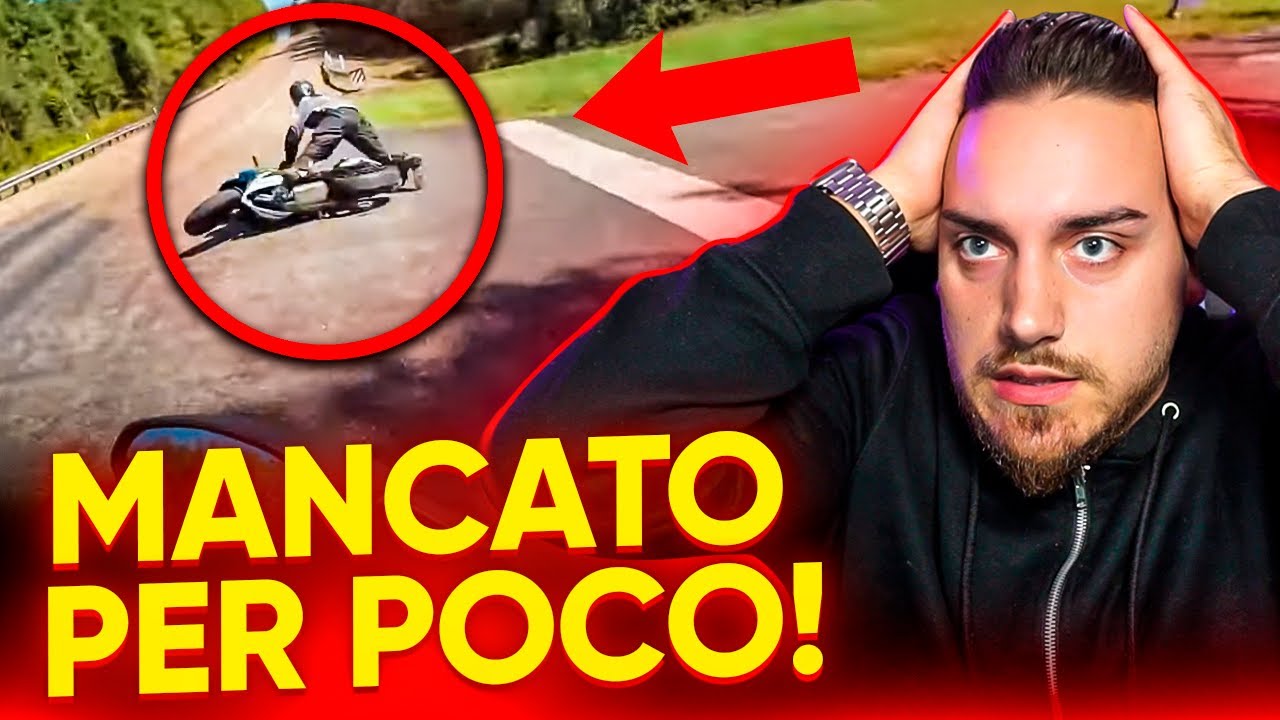 MOTOCICLISTA CADE e RISCHIA di PRENDERE un suo AMICO - SPAVALD LATE MOTORShow