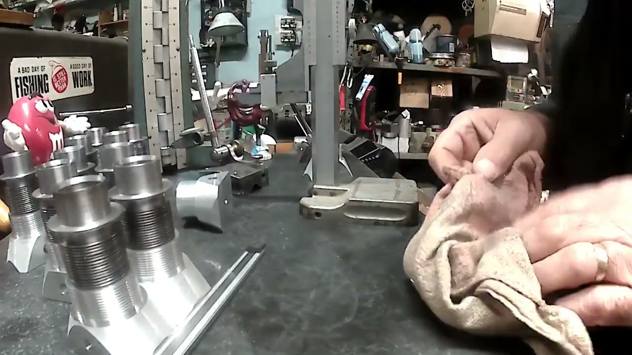 9 cylinder radial engine 77