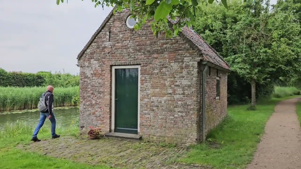 Klompenpad; het Spanjaarderpad. De lus rondom Hemmen...ongeveer 10 km